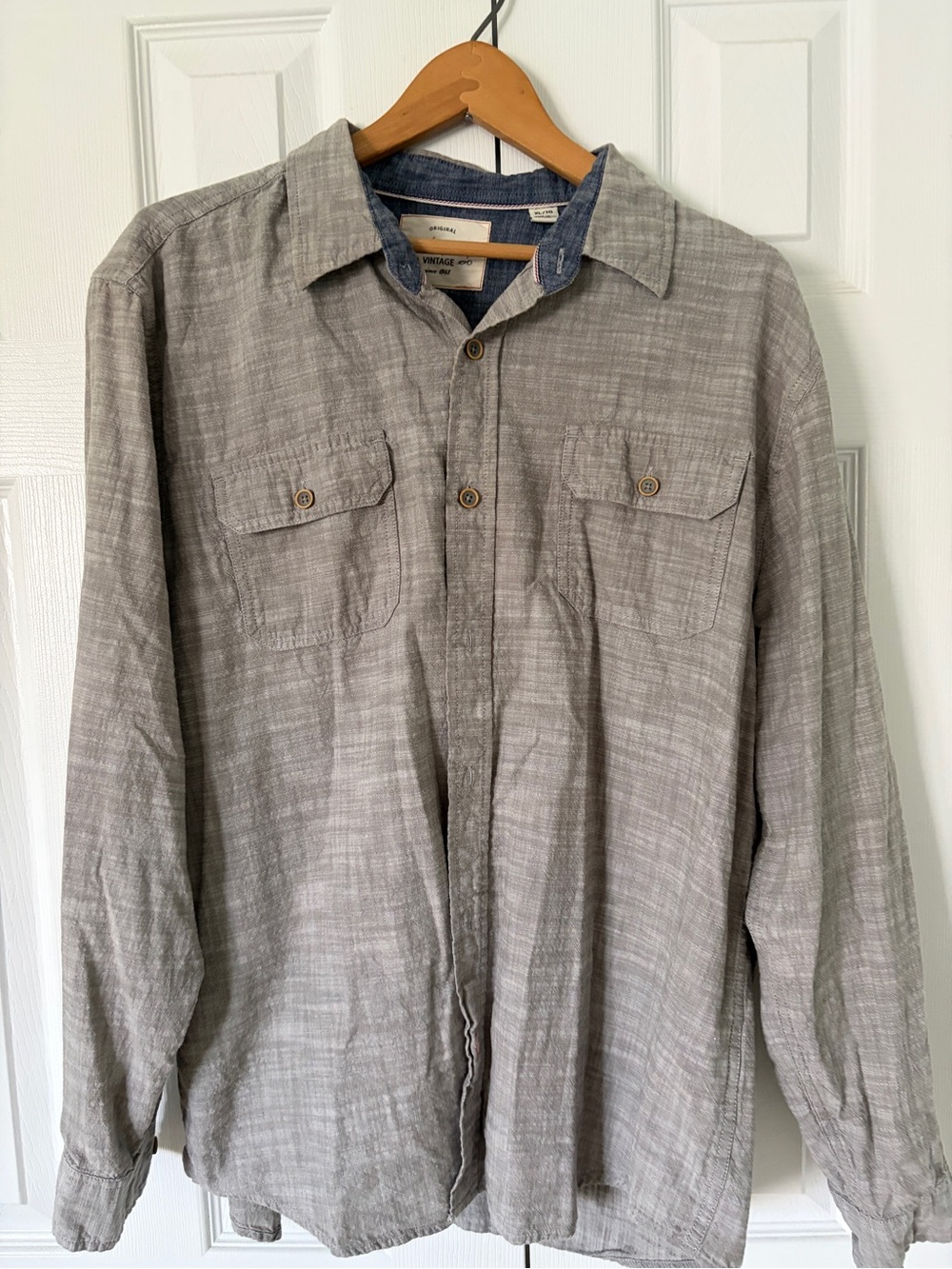 Weatherproof Men's Lightweight Gray Button-Up Shirt Jacket